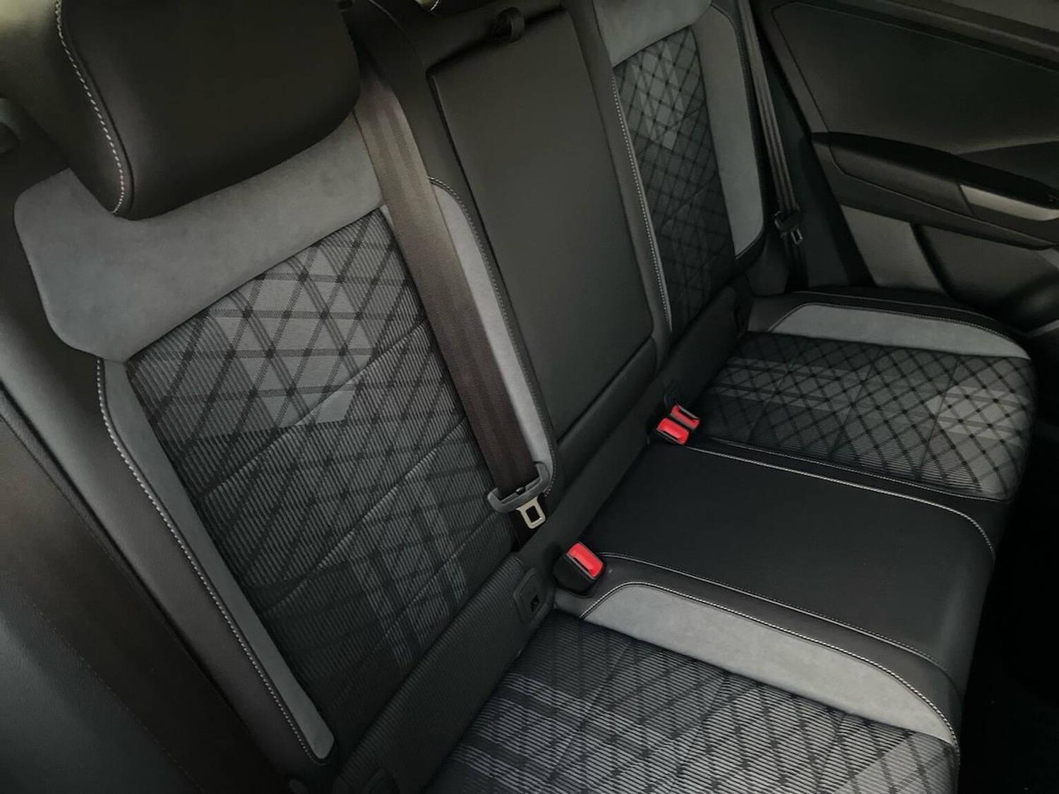 Used Volkswagen T-Roc 2022 for sale - 77008302: Photo 18