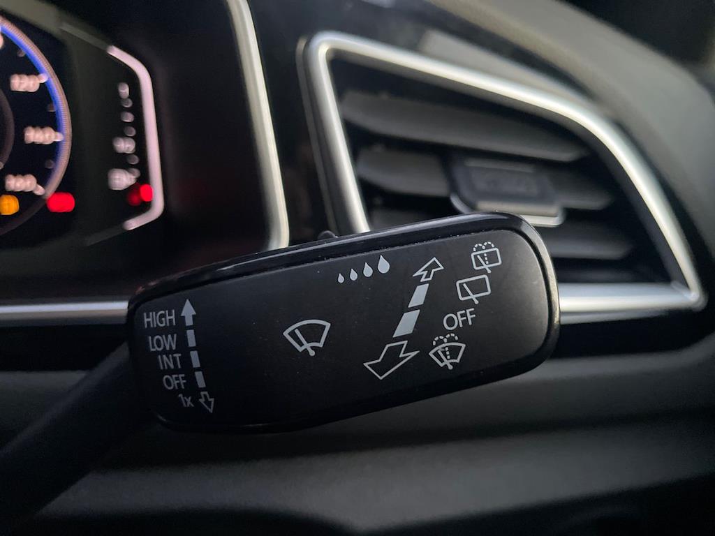 Used Volkswagen T-Roc 2022 for sale - 77008302: Photo 30