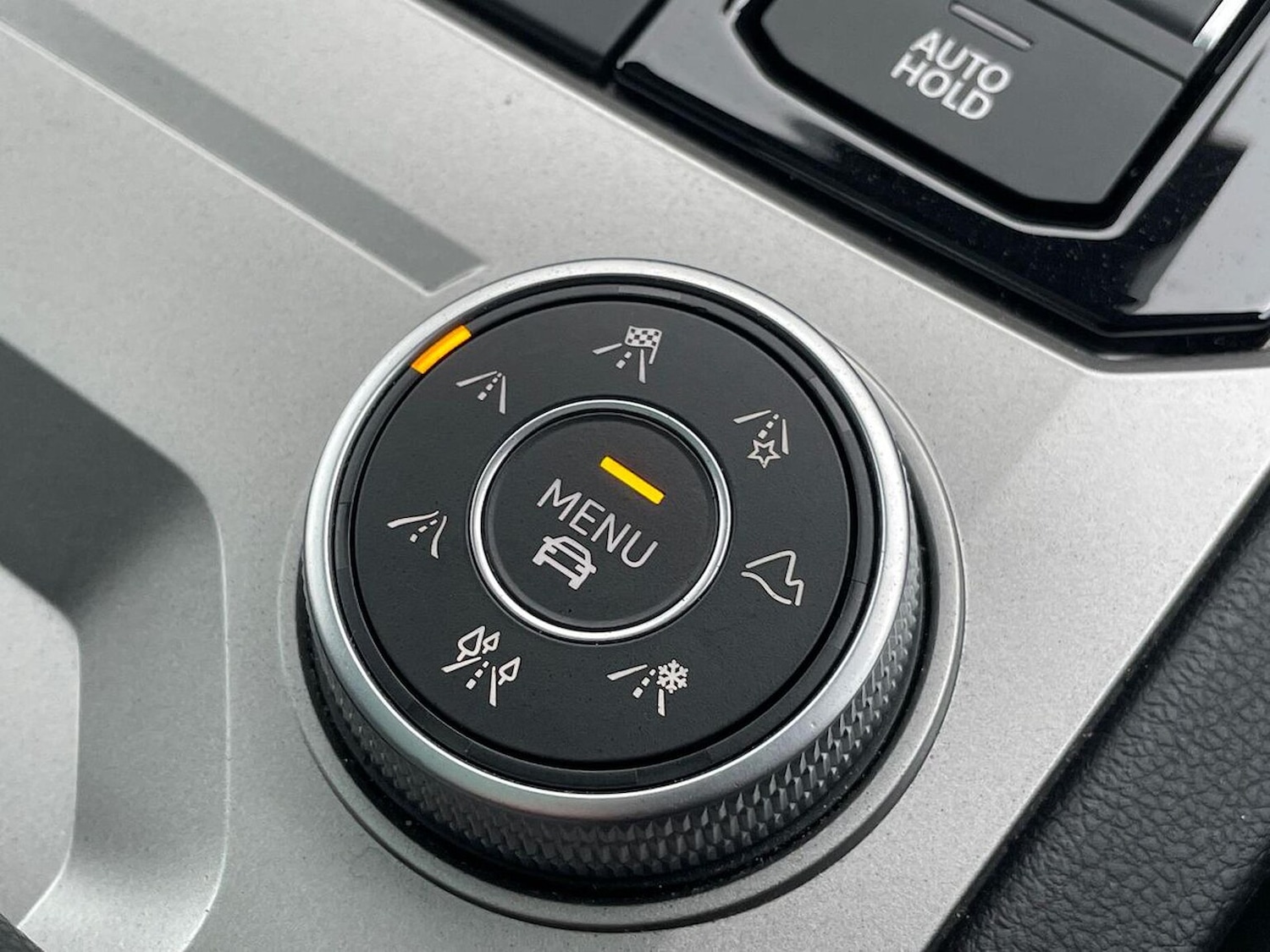 Used Volkswagen Touareg 2021 for sale - 77896227: Photo 38