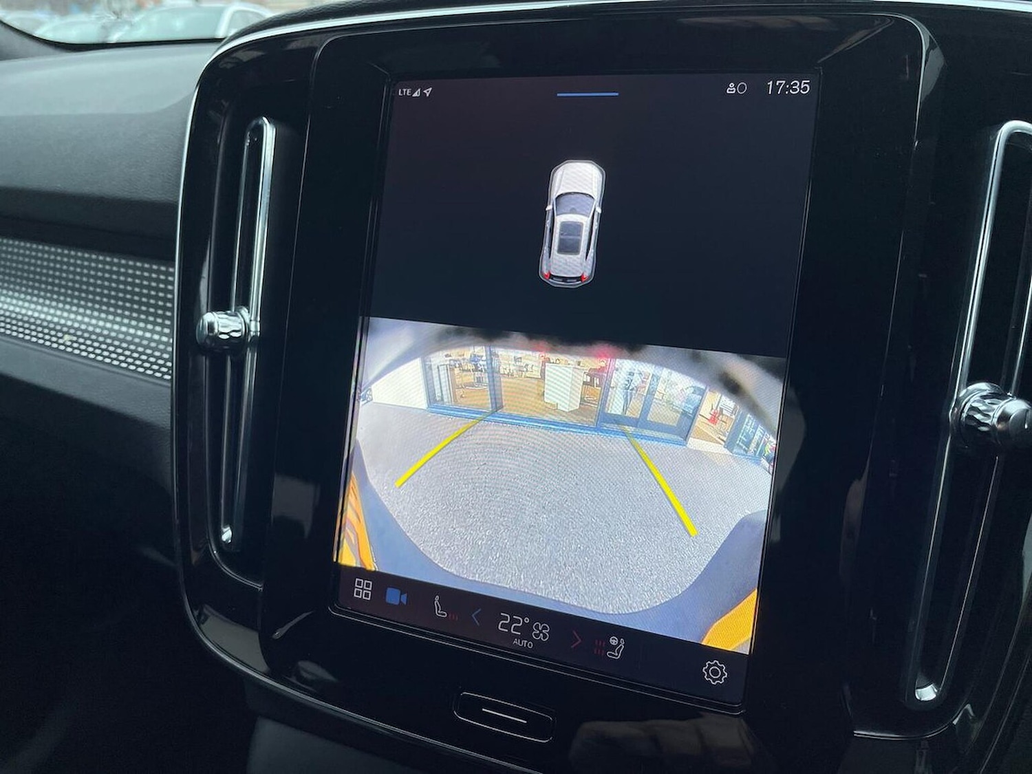 Used Volvo XC40 2024 for sale - 76570964: Photo 23