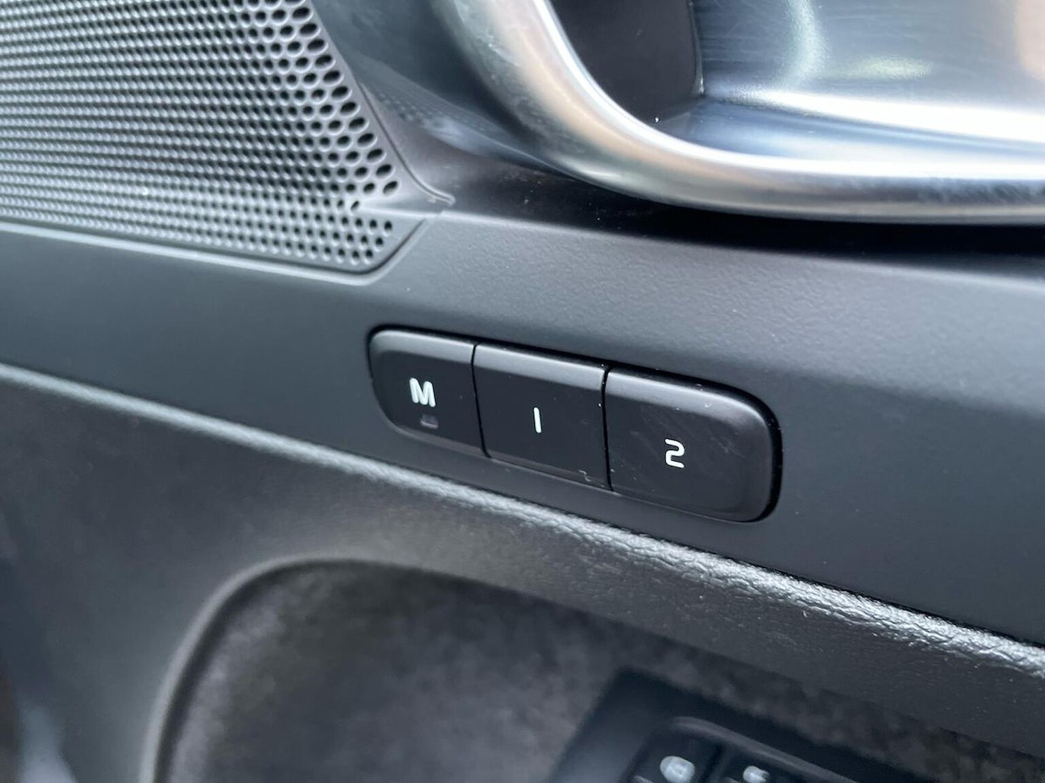 Used Volvo XC40 2024 for sale - 76570964: Photo 32