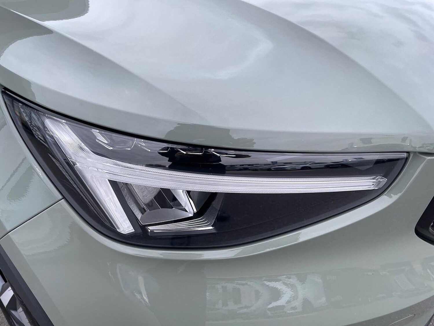 Used Volvo XC40 2024 for sale - 76570964: Photo 34