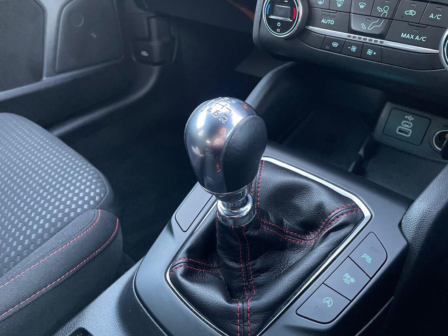 Used Ford Focus 2022 for sale - 76799327: Photo 13