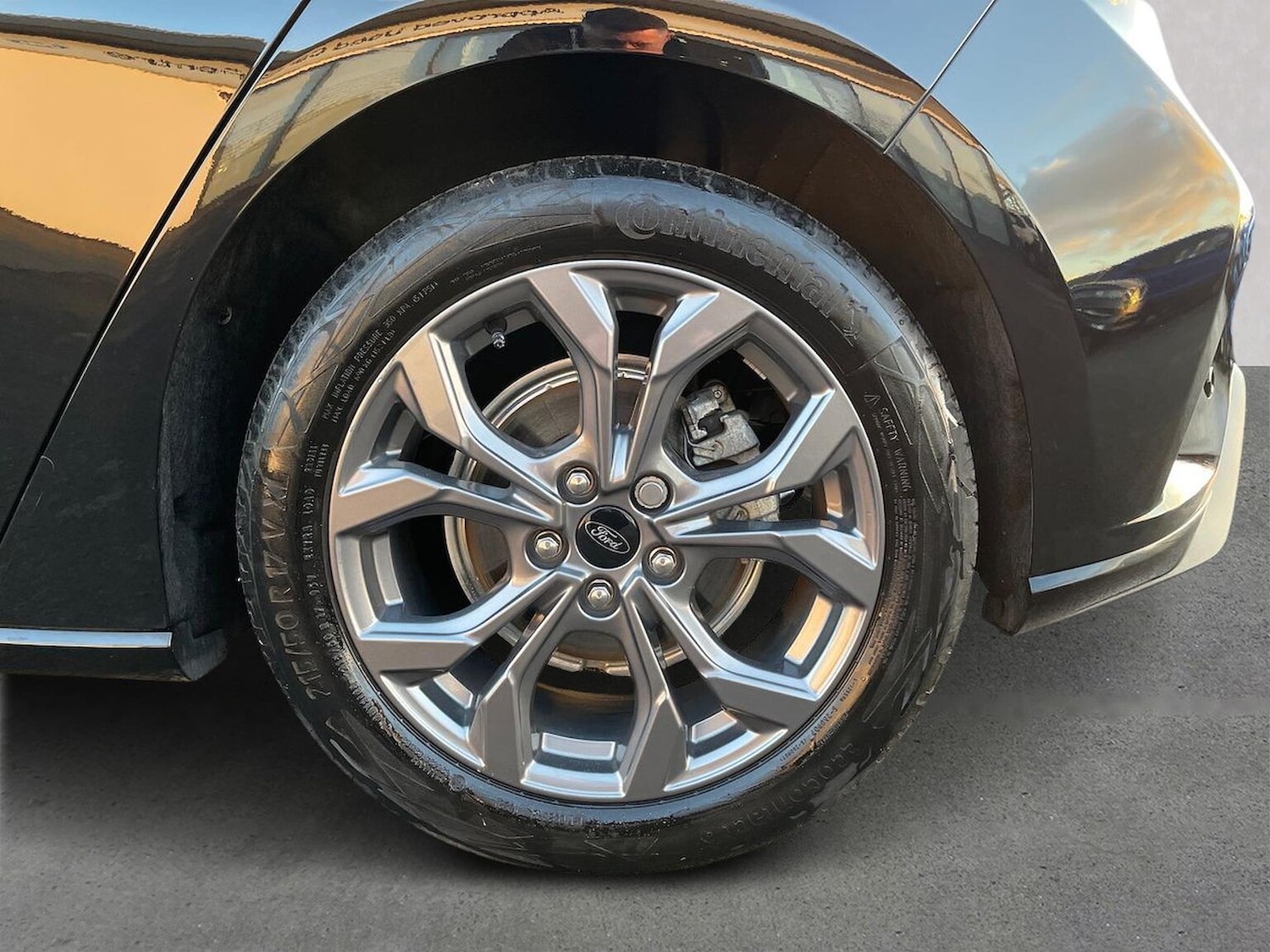 Used Ford Focus 2022 for sale - 76799327: Photo 6