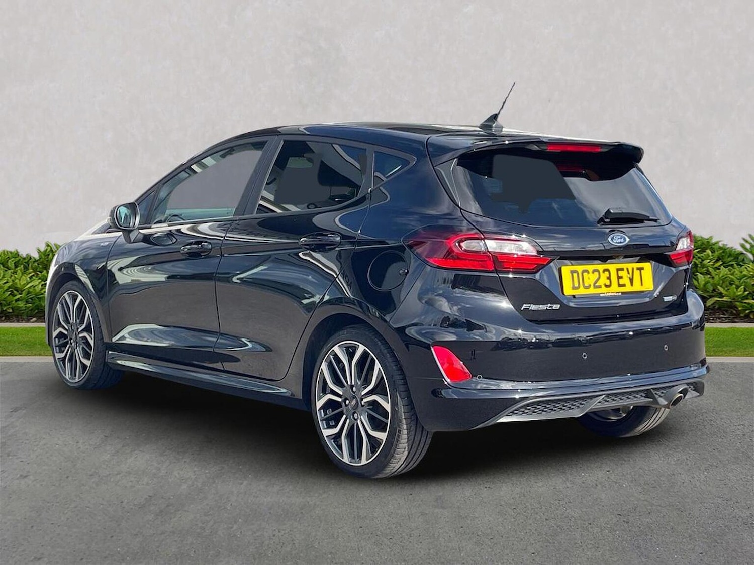 Used Ford Fiesta 2023 for sale - 76171573: Photo 2