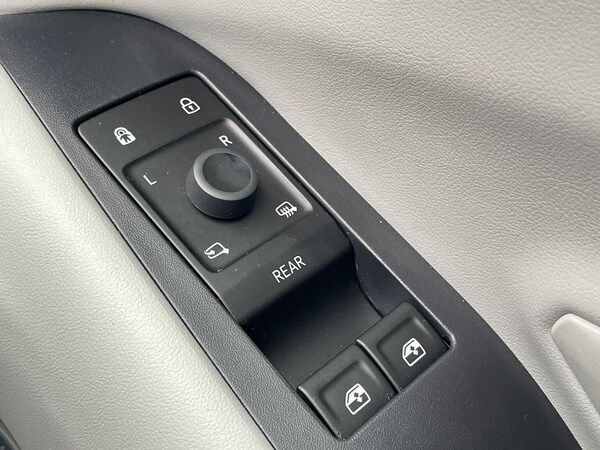 Used Ford Explorer 2024 for sale - 76281245: Photo 21