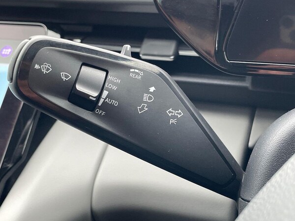 Used Ford Explorer 2024 for sale - 76281245: Photo 28