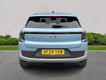 Used Ford Explorer 2024 for sale - 76281245: Photo 4