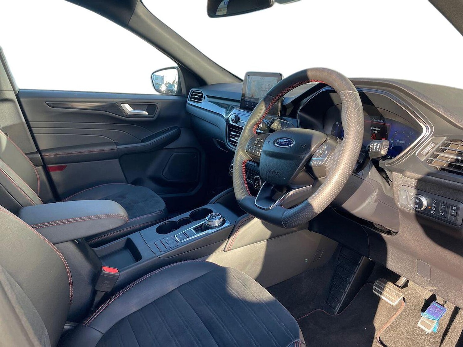 Used Ford Kuga 2022 for sale - 76638852: Photo 15