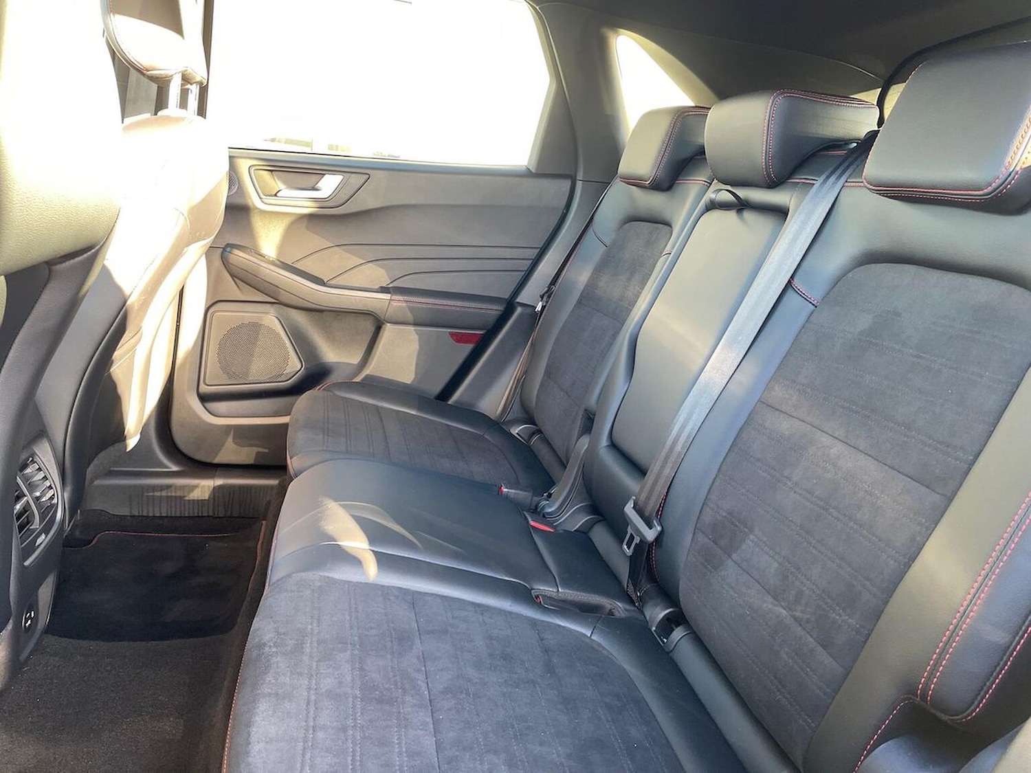 Used Ford Kuga 2022 for sale - 76638852: Photo 16