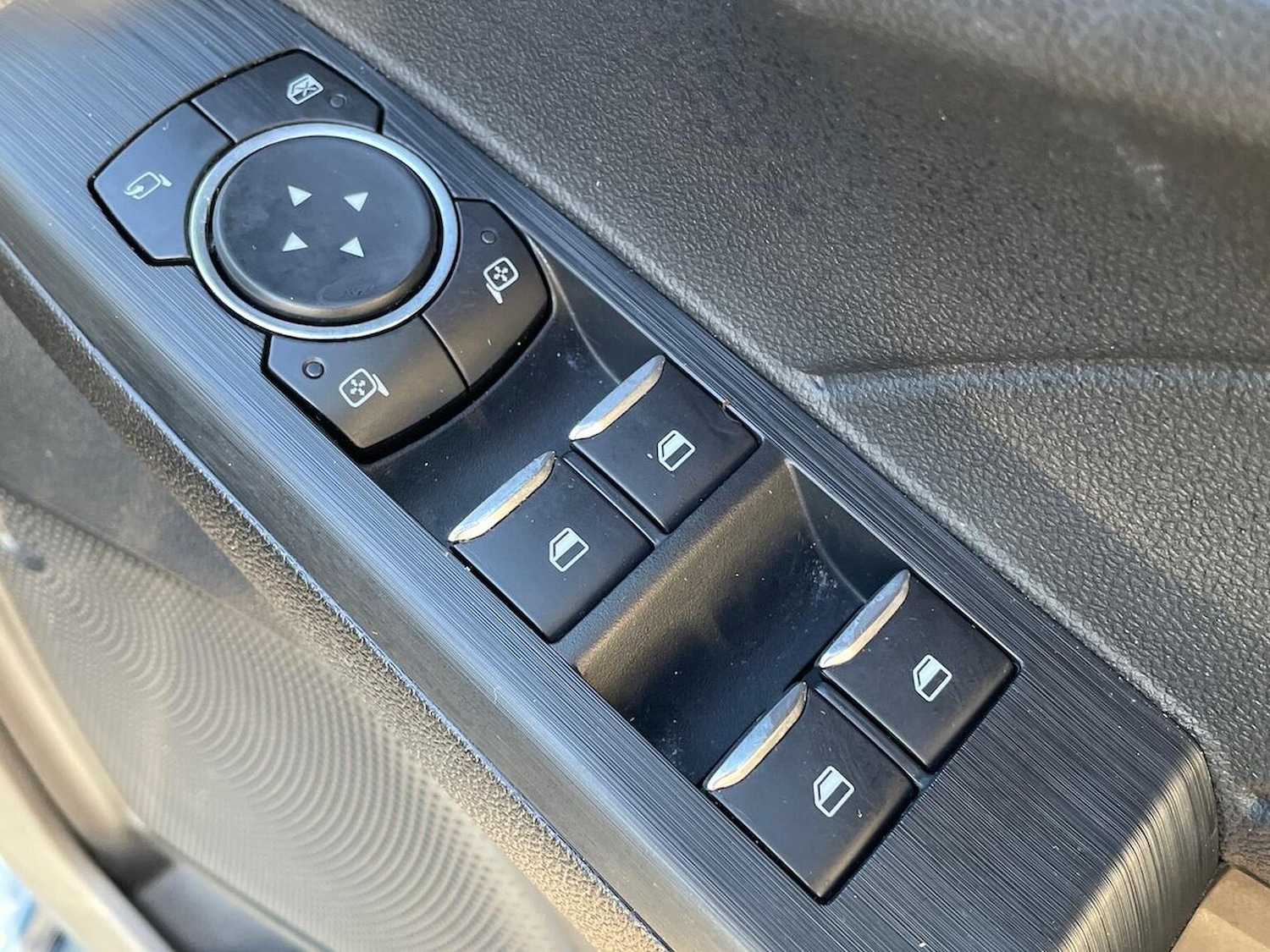 Used Ford Kuga 2022 for sale - 76638852: Photo 21