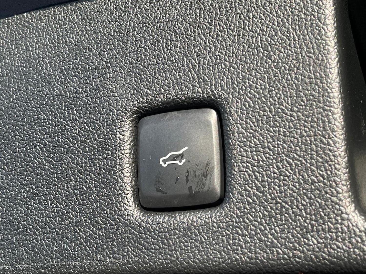 Used Ford Kuga 2022 for sale - 76638852: Photo 32