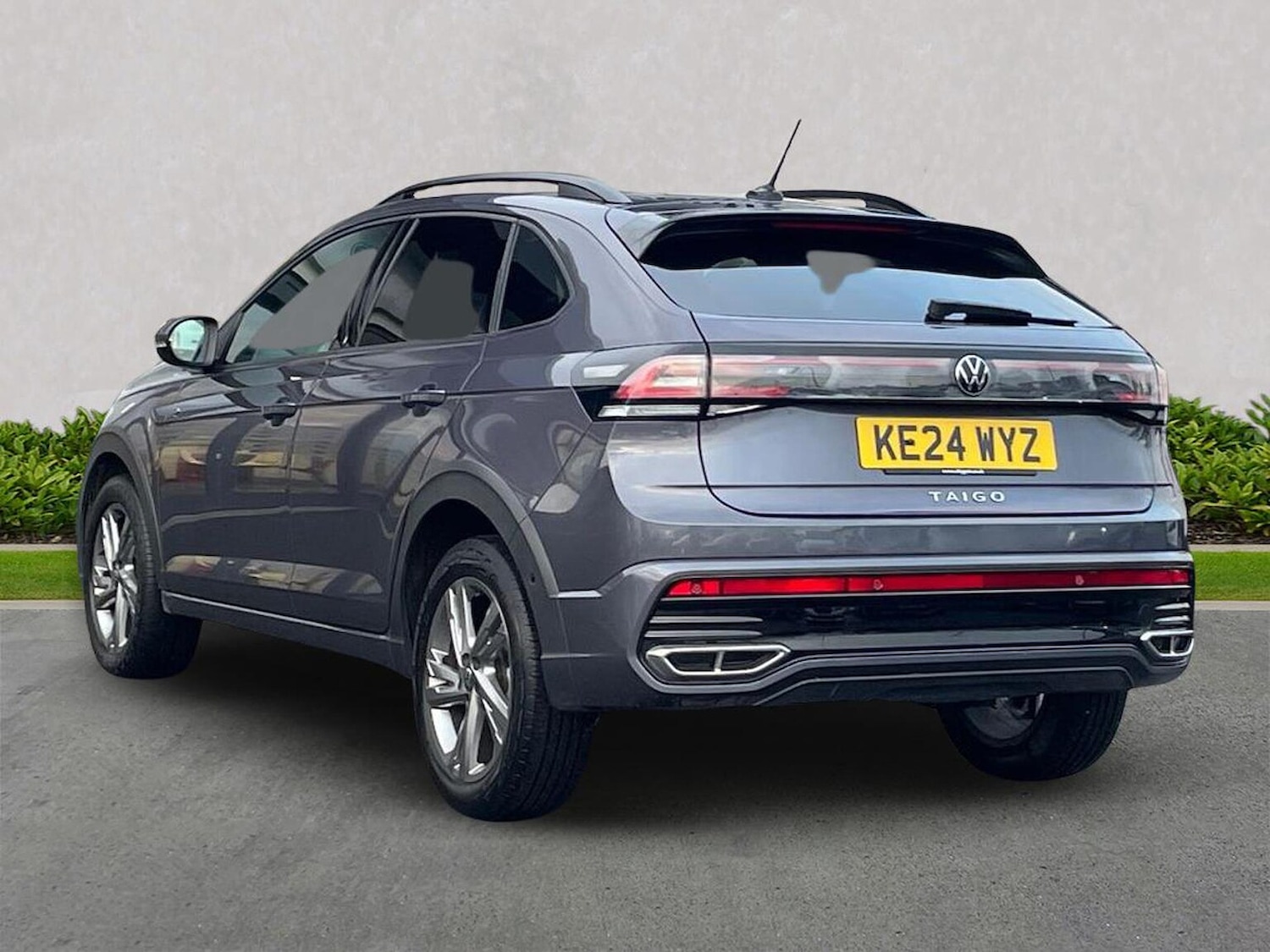 Used Volkswagen Taigo 2024 for sale - 77701351: Photo 2