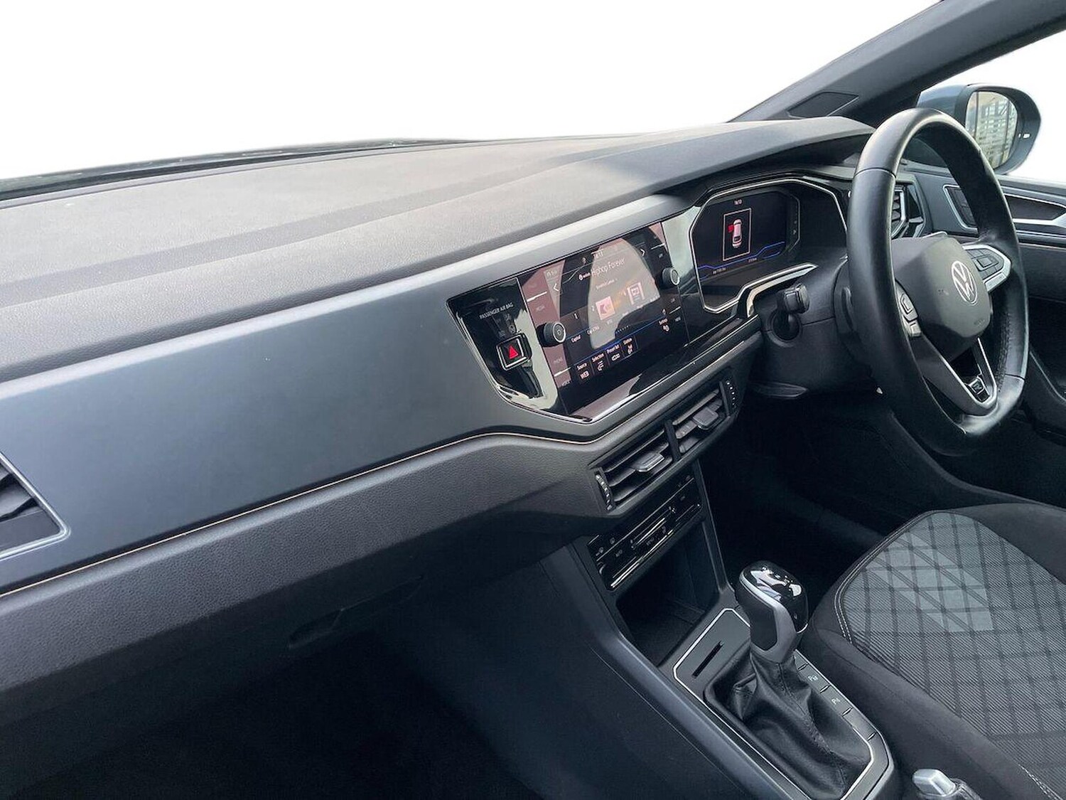 Used Volkswagen Taigo 2024 for sale - 77701351: Photo 7