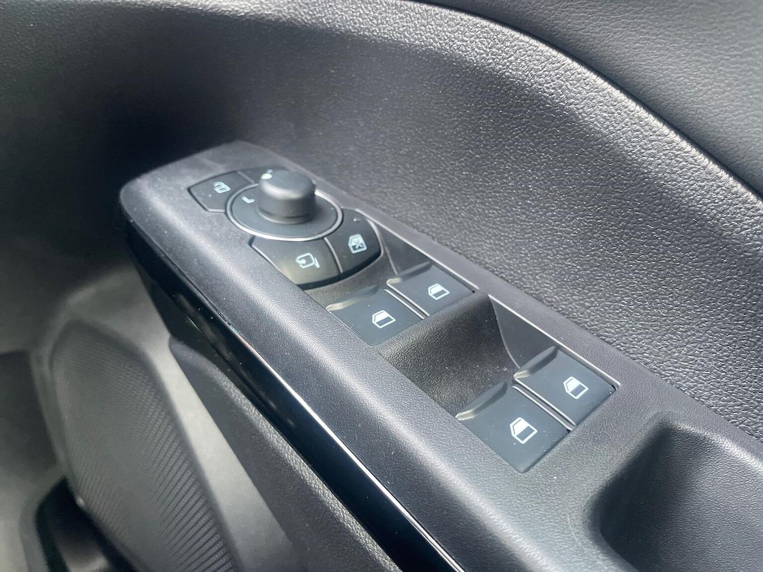 Used Ford Puma 2025 for sale - 76324684: Photo 21