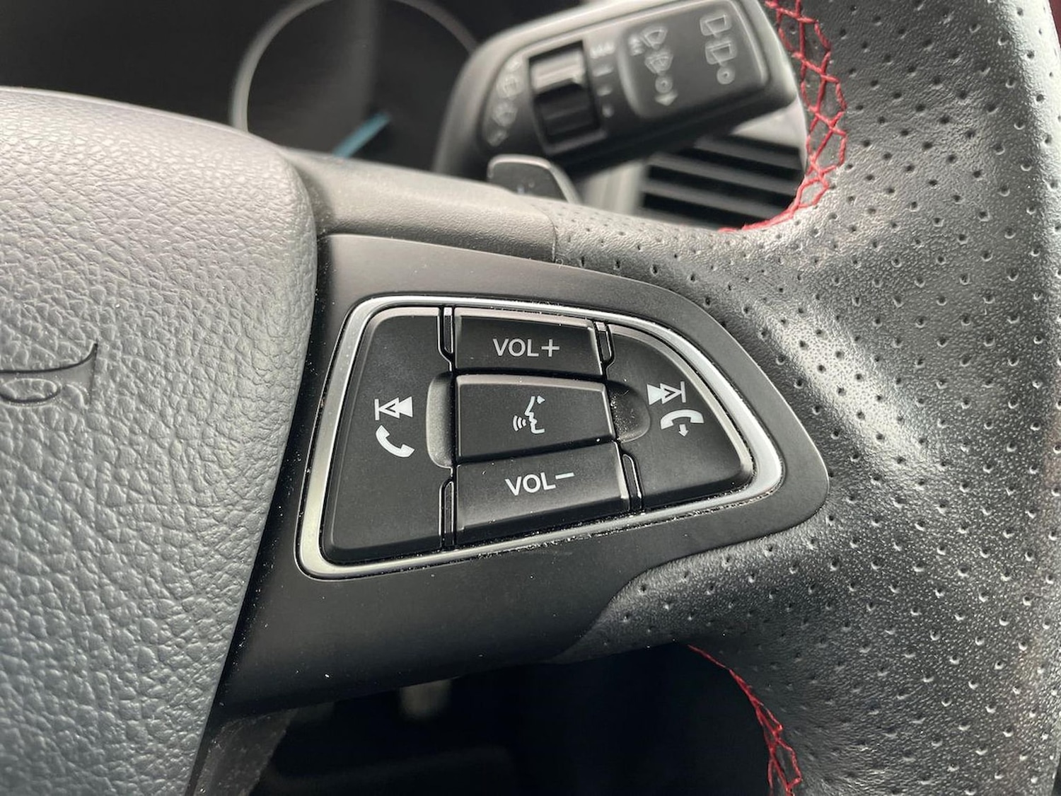 Used Ford Ecosport 2018 for sale - 76663791: Photo 27