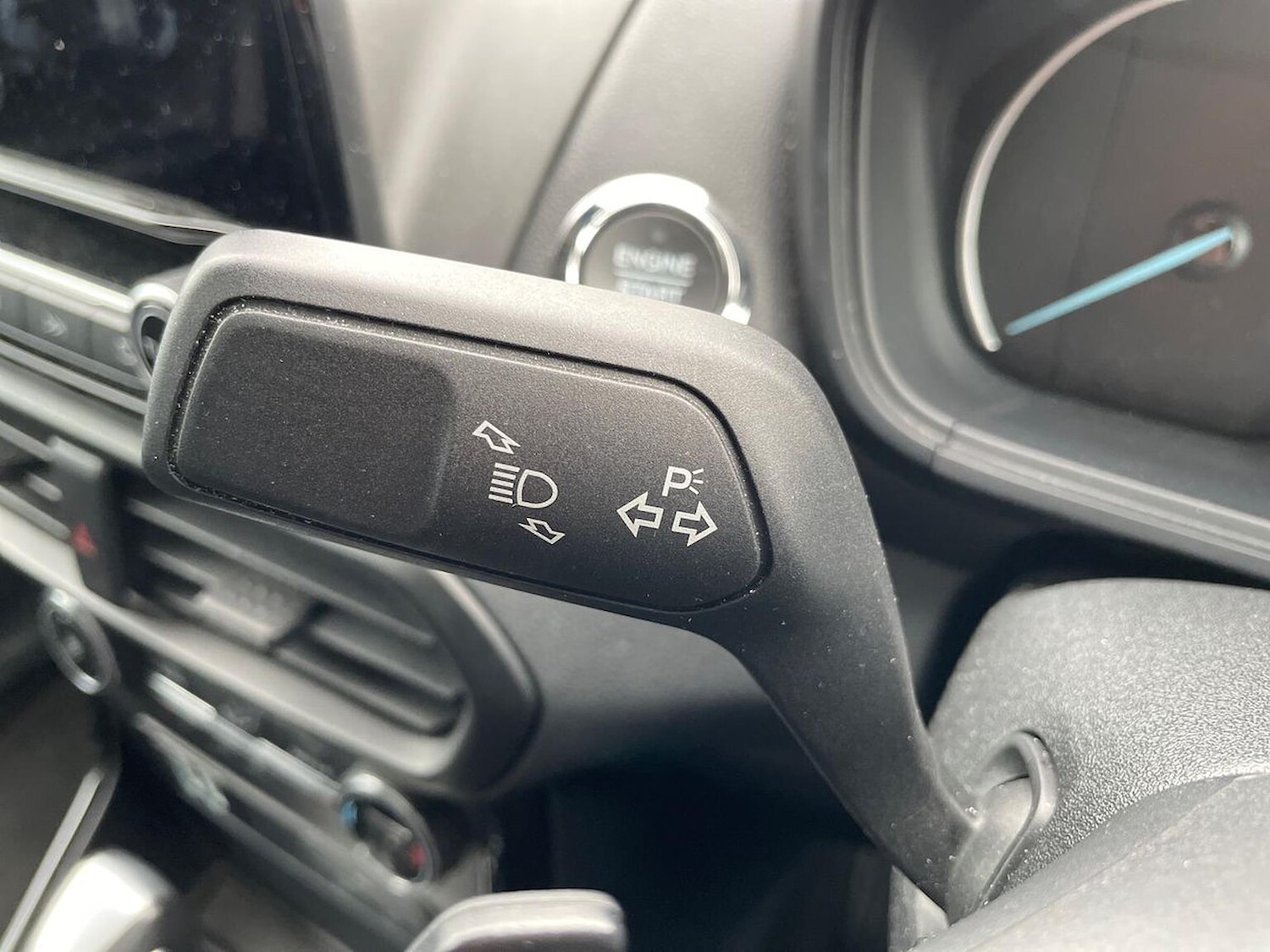 Used Ford Ecosport 2018 for sale - 76663791: Photo 28