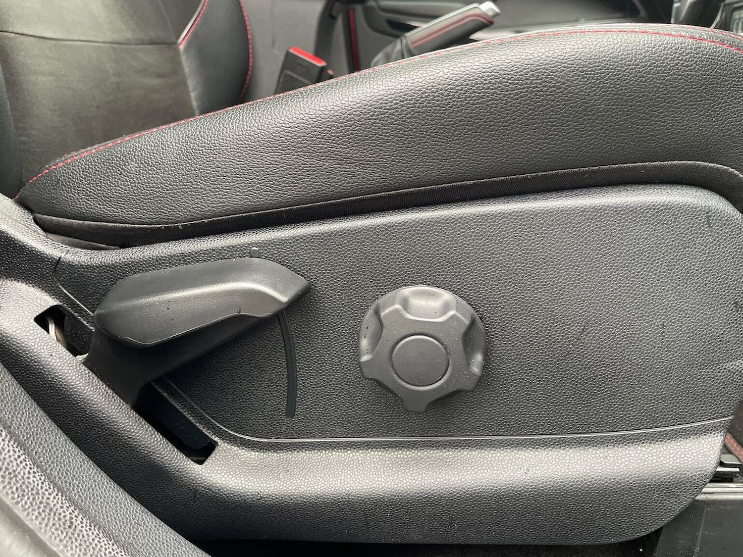 Used Ford Ecosport 2018 for sale - 76663791: Photo 30