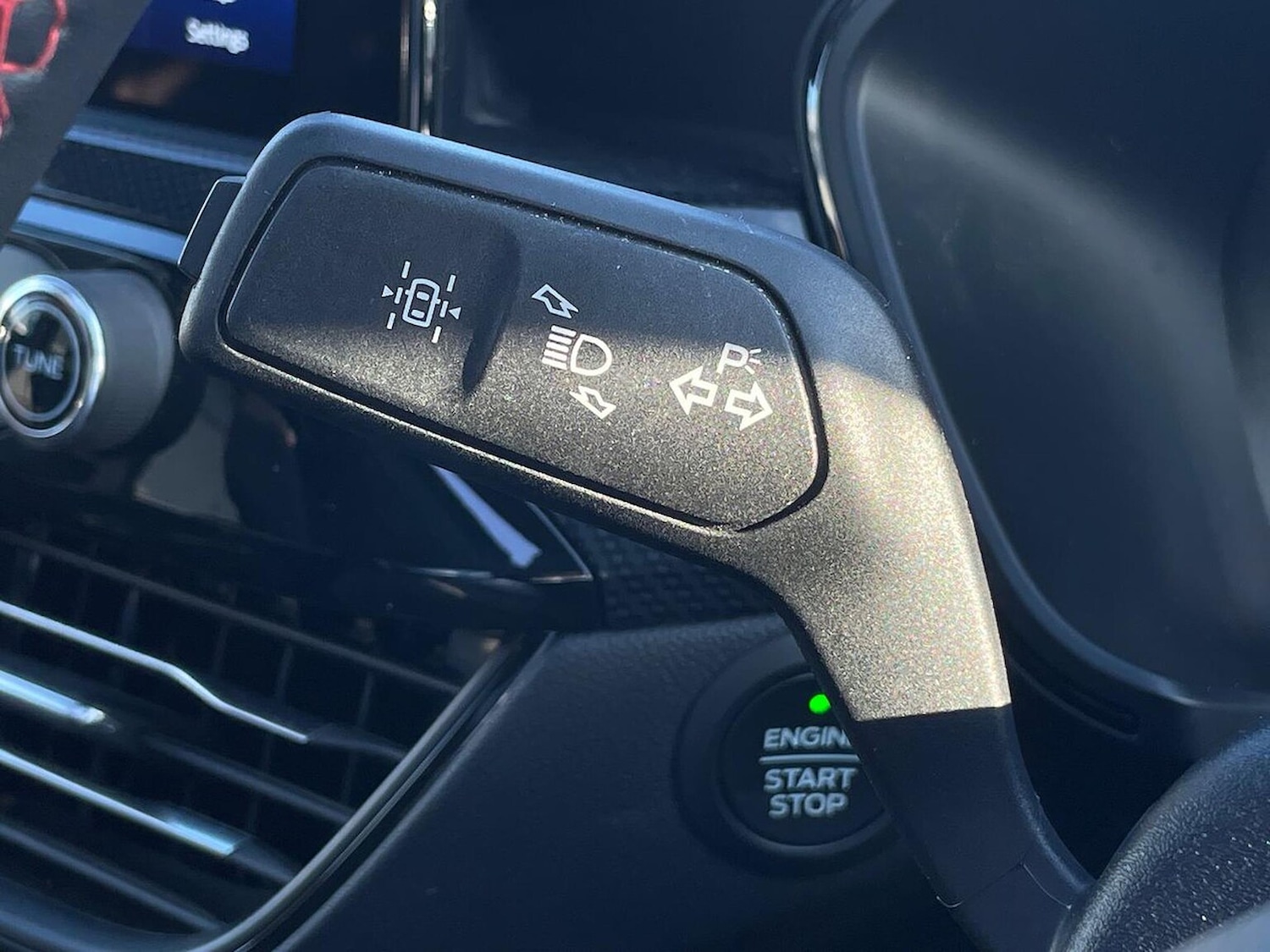 Vehicle 28
