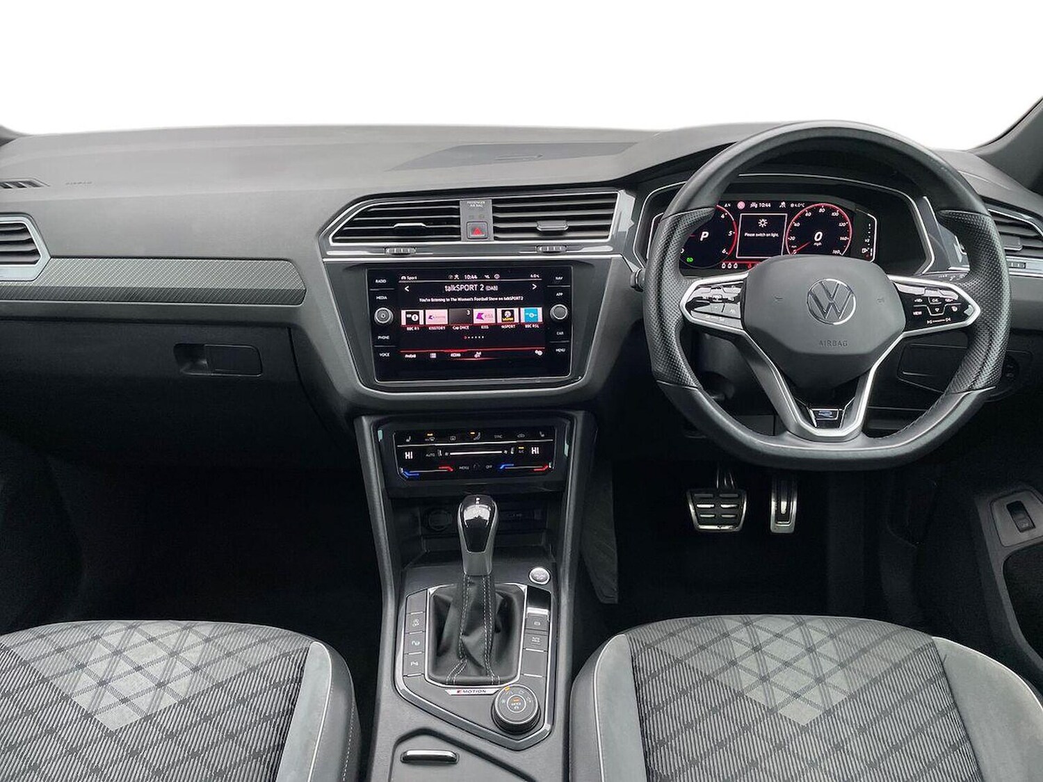 Used Volkswagen Tiguan 2022 for sale - 77872106: Photo 8