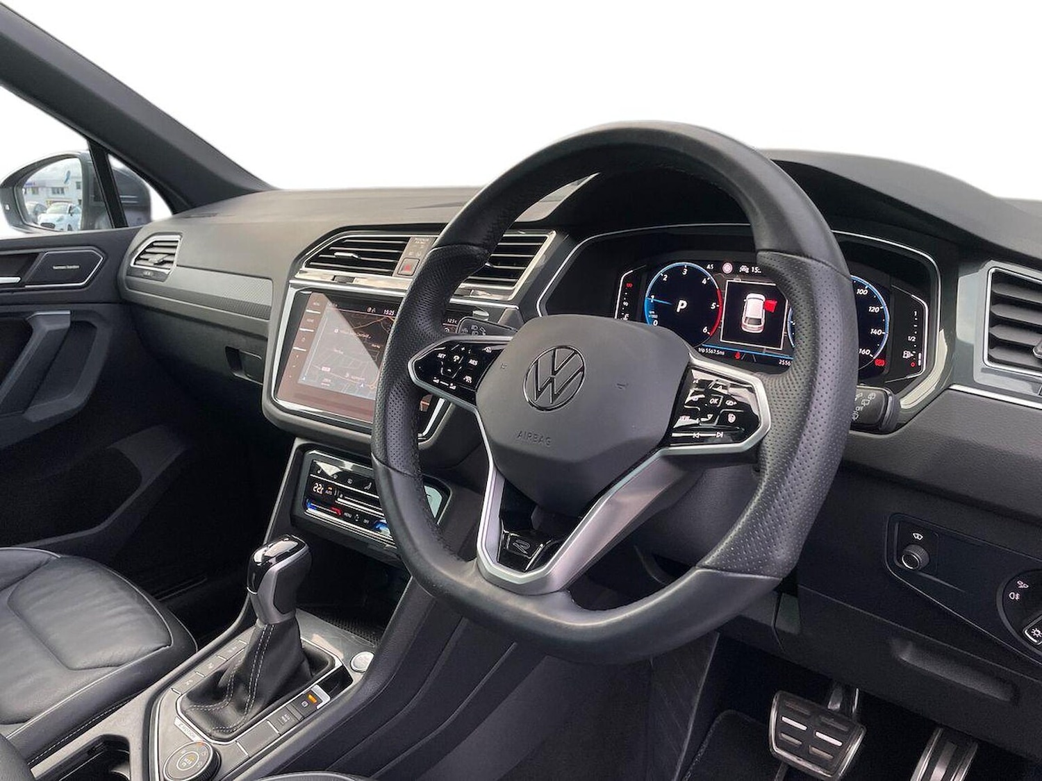 Used Volkswagen Tiguan 2022 for sale - 76547739: Photo 15