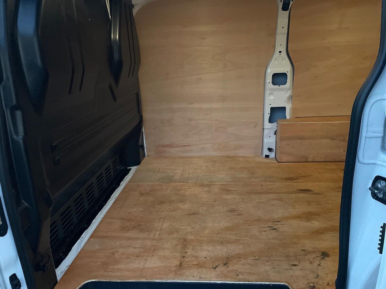 Used Ford Transit Custom 2024 for sale - 77489395: Photo 16