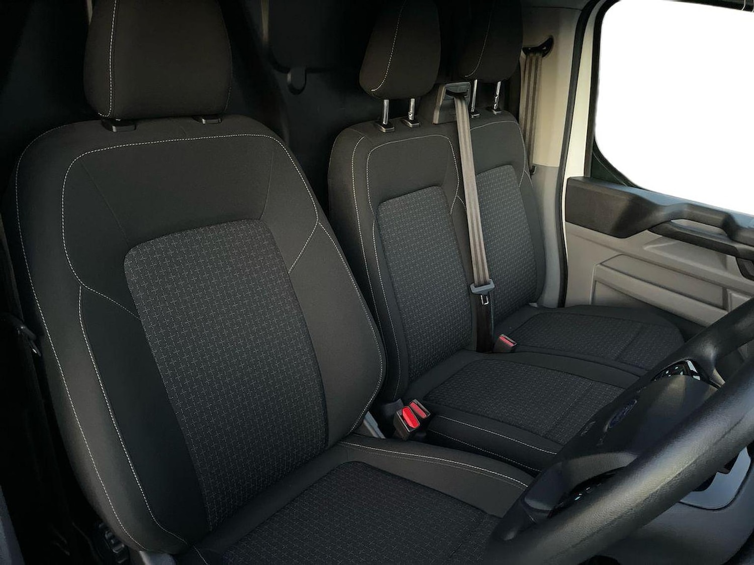 Used Ford Transit Custom 2024 for sale - 77489395: Photo 8