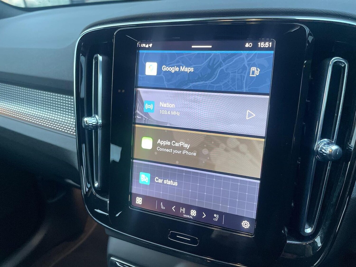 Used Volvo XC40 2025 for sale - 77687983: Photo 11