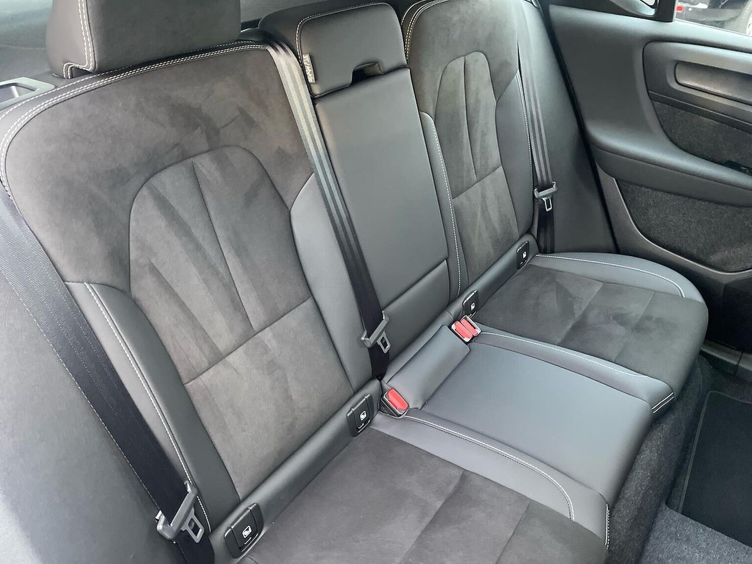 Used Volvo XC40 2025 for sale - 77687983: Photo 16