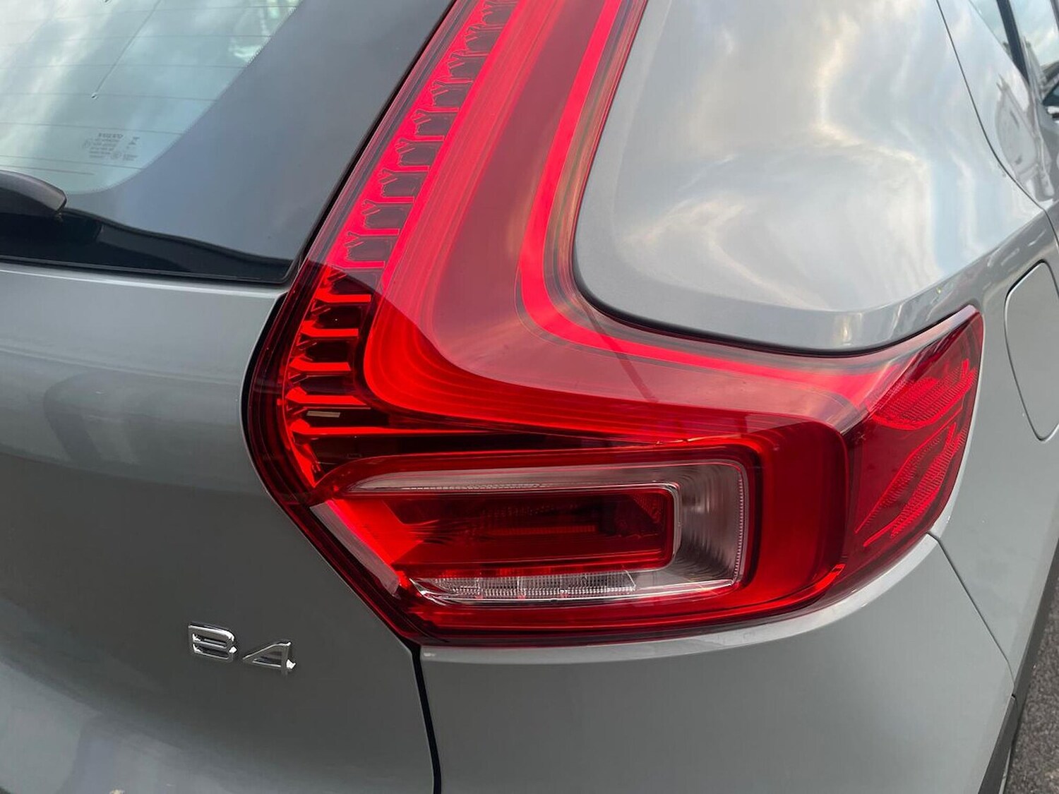 Used Volvo XC40 2025 for sale - 77687983: Photo 35