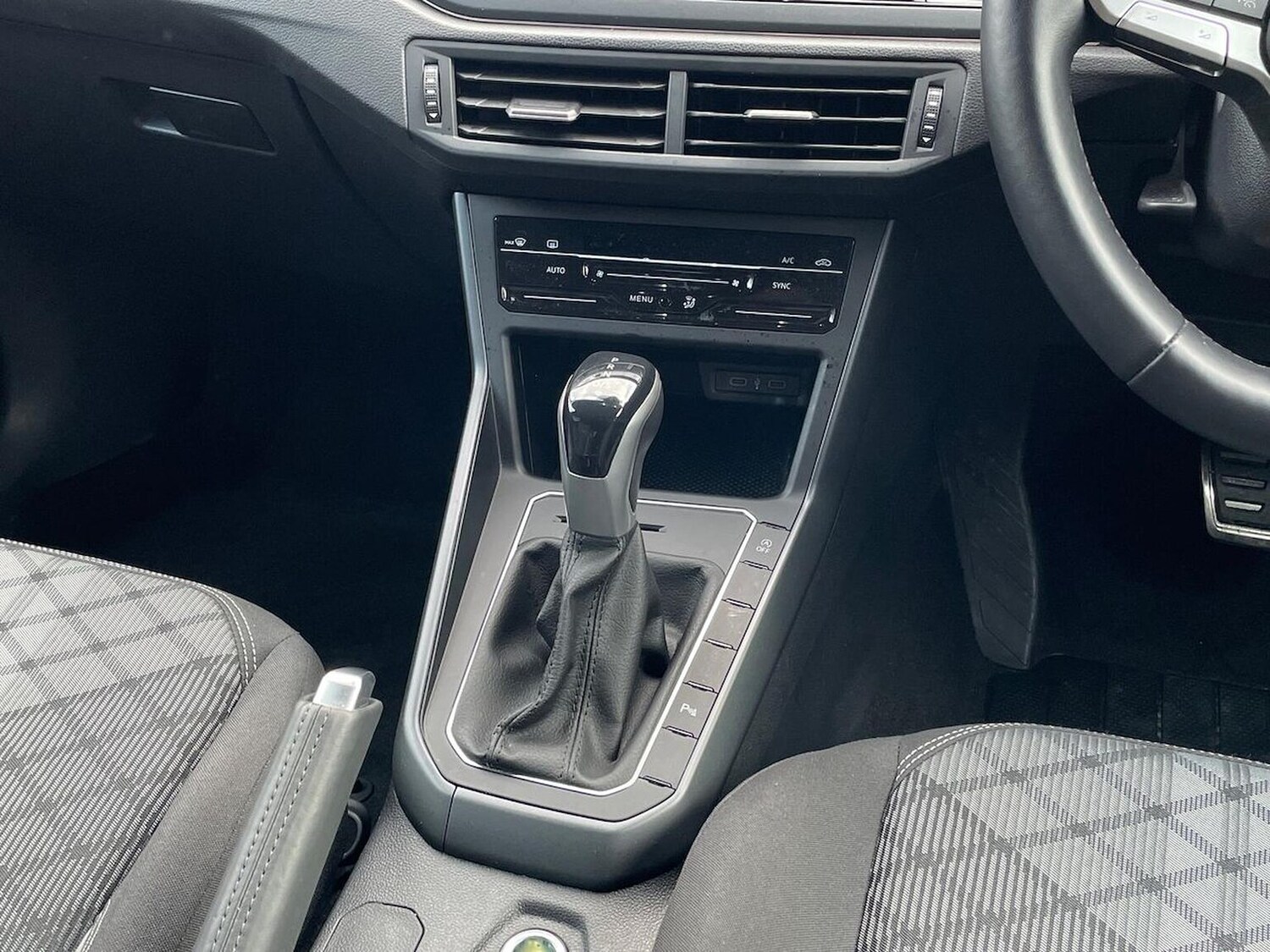 Used Volkswagen Polo 2024 for sale - 78039295: Photo 13