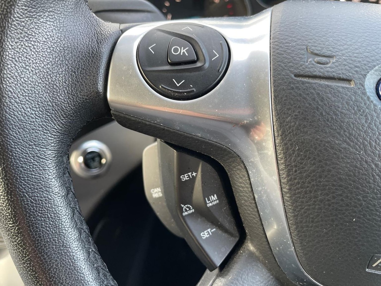 Used Ford Kuga 2014 for sale - 76346972: Photo 26
