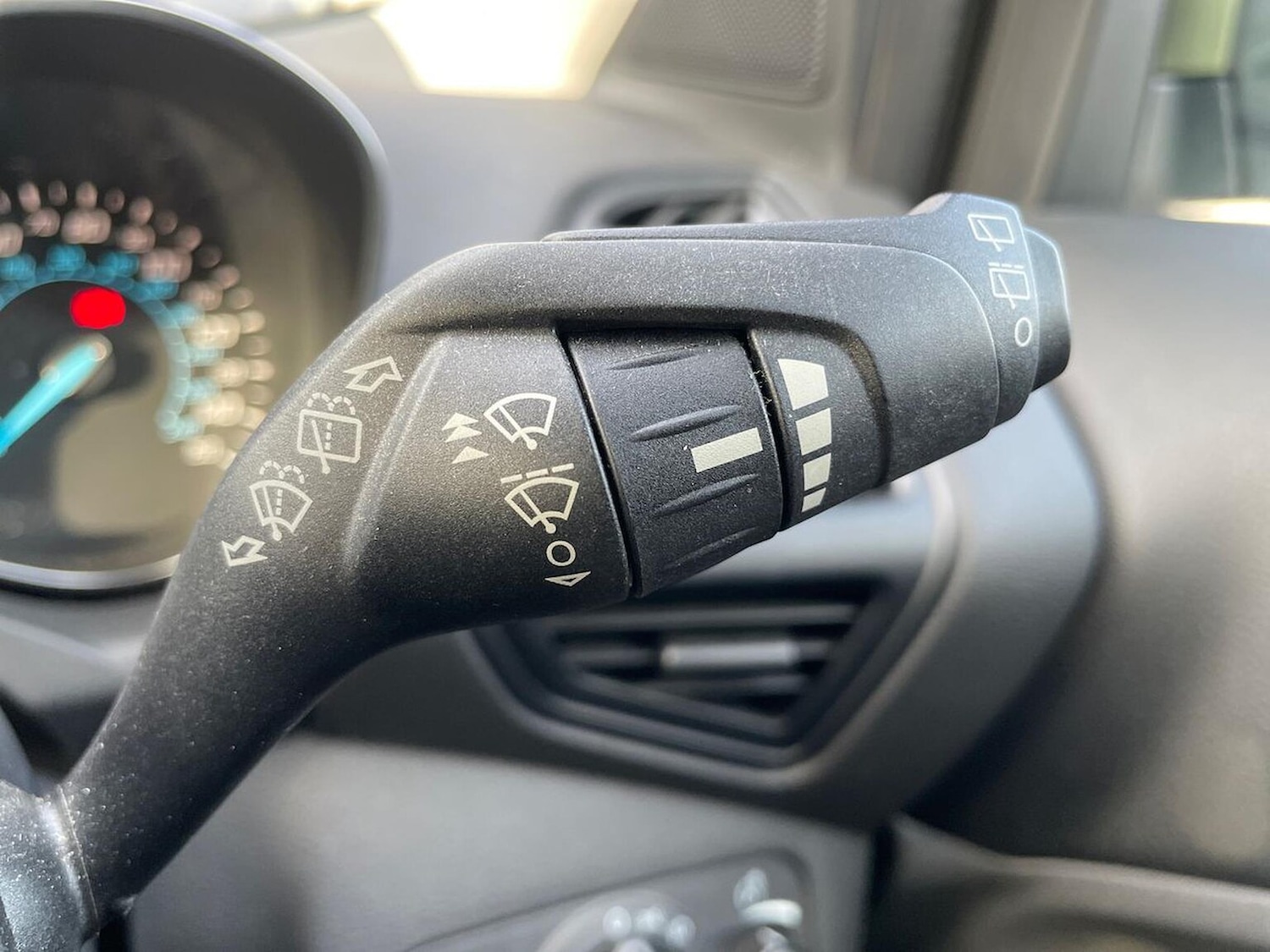 Used Ford Kuga 2014 for sale - 76346972: Photo 29