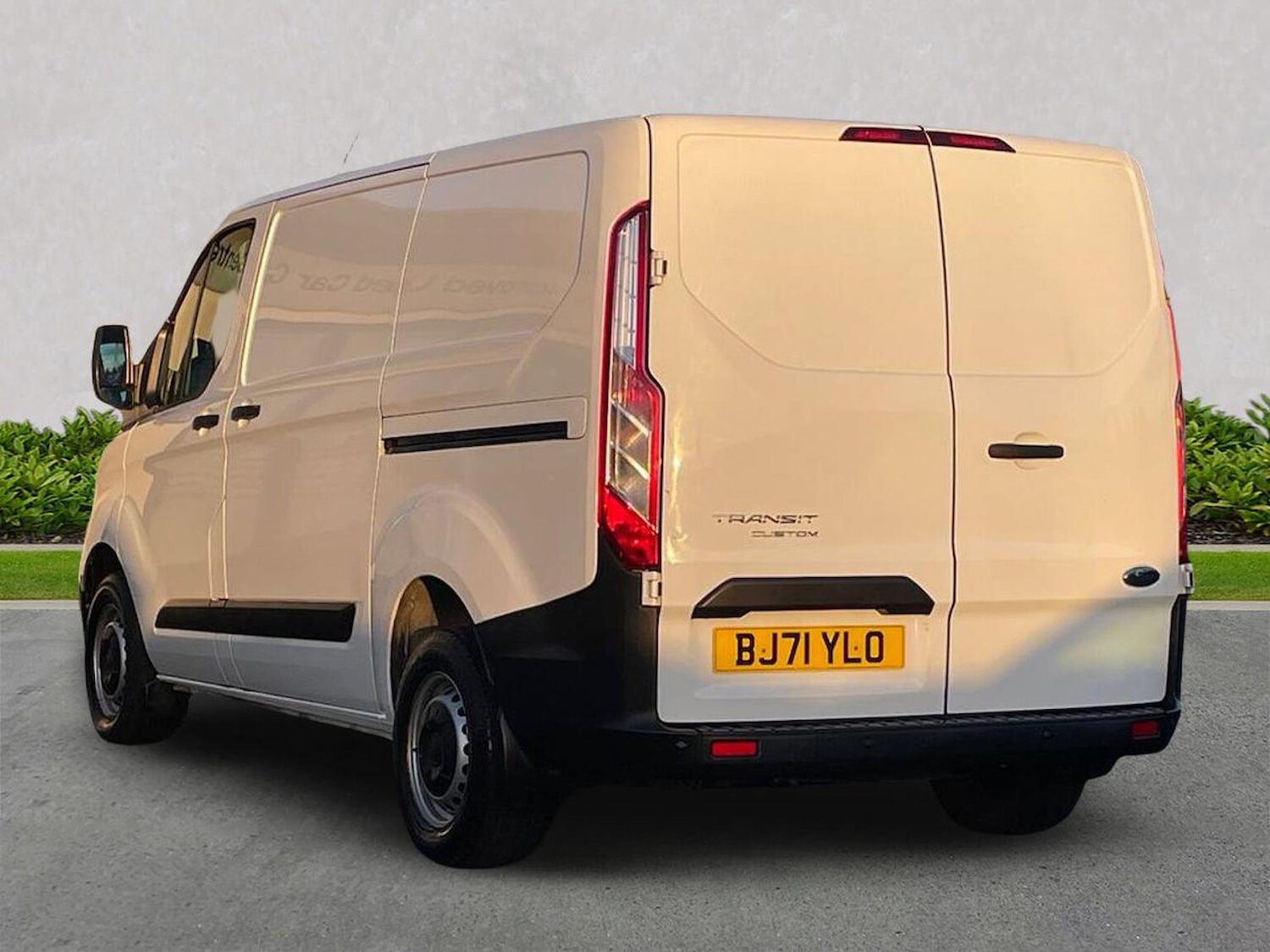 Used Ford Transit Custom 2021 for sale - 76799323: Photo 2