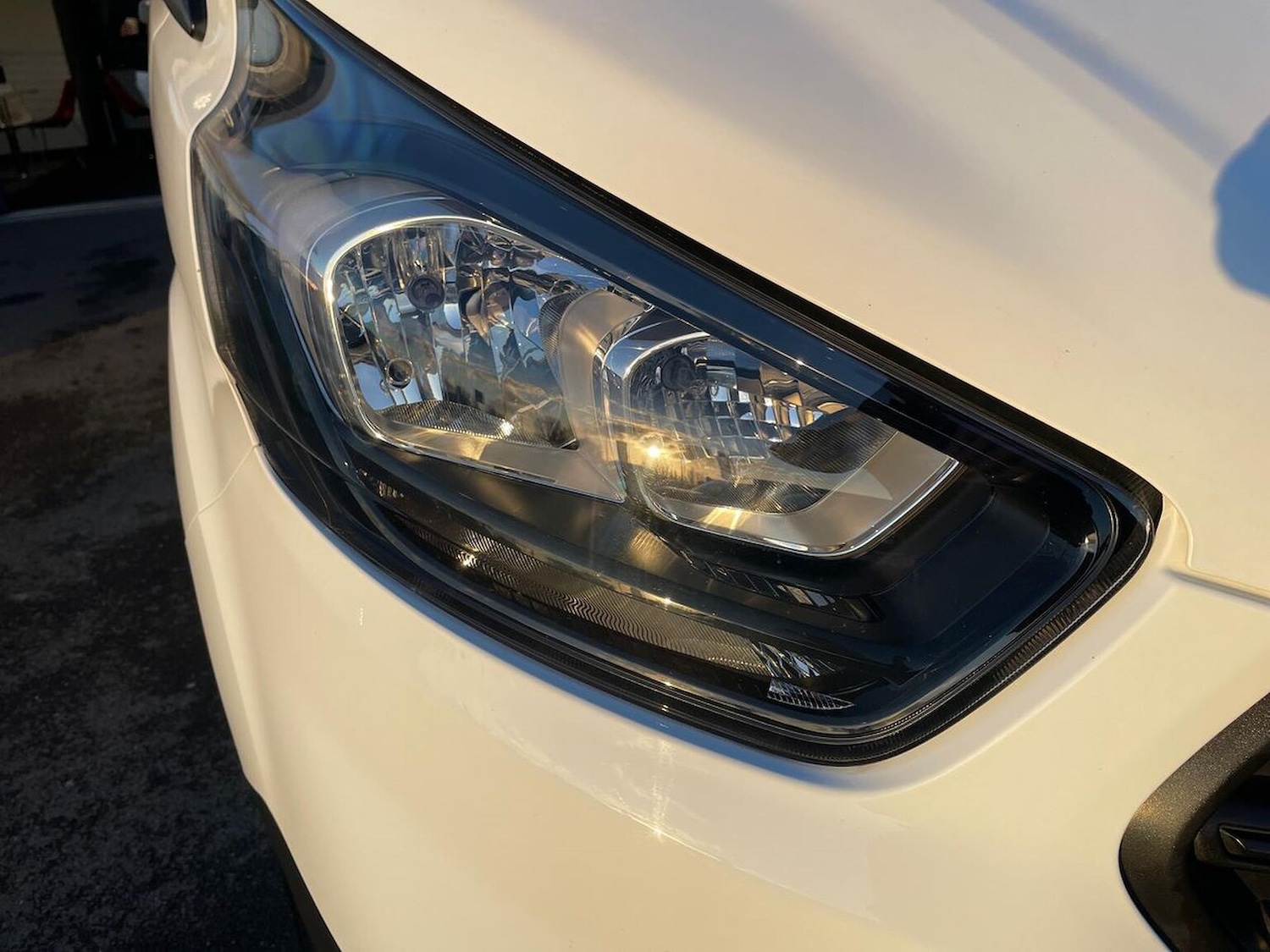 Used Ford Transit Custom 2021 for sale - 76799323: Photo 32