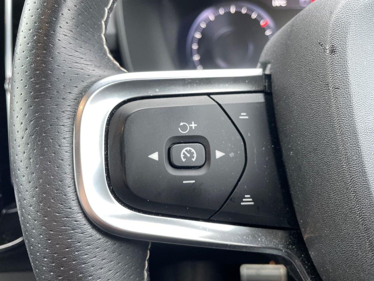 Used Volvo XC40 2020 for sale - 76547736: Photo 26