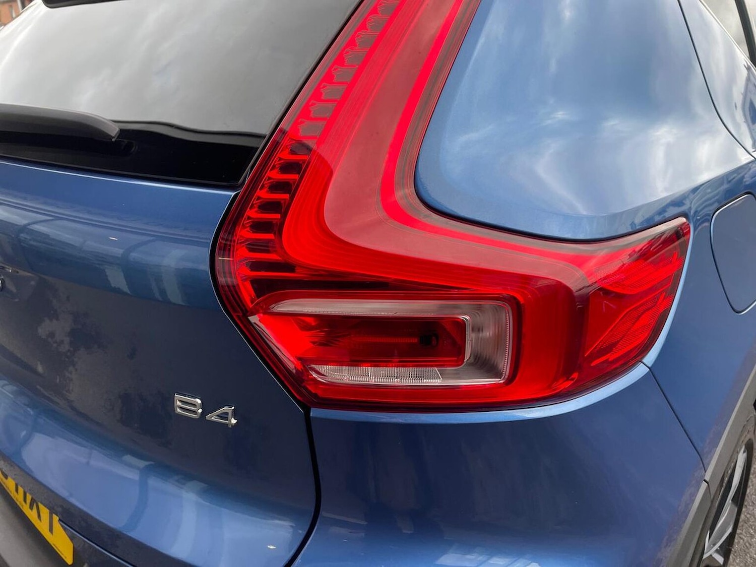 Used Volvo XC40 2020 for sale - 76547736: Photo 36