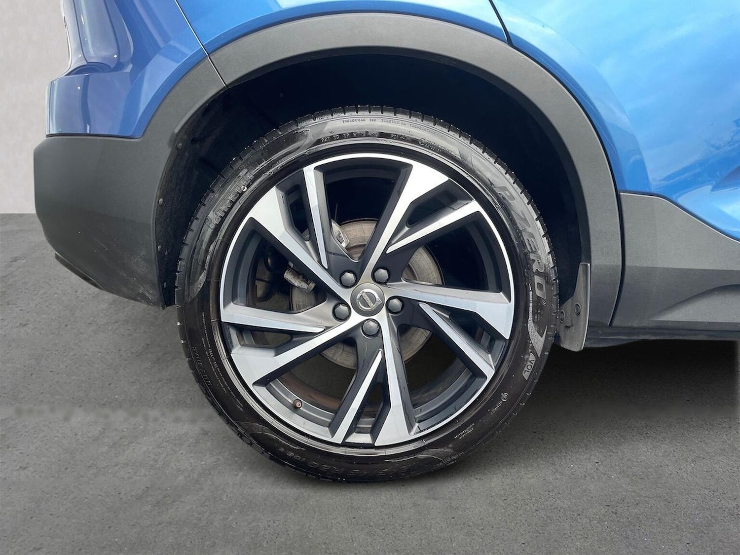 Used Volvo XC40 2020 for sale - 76547736: Photo 6