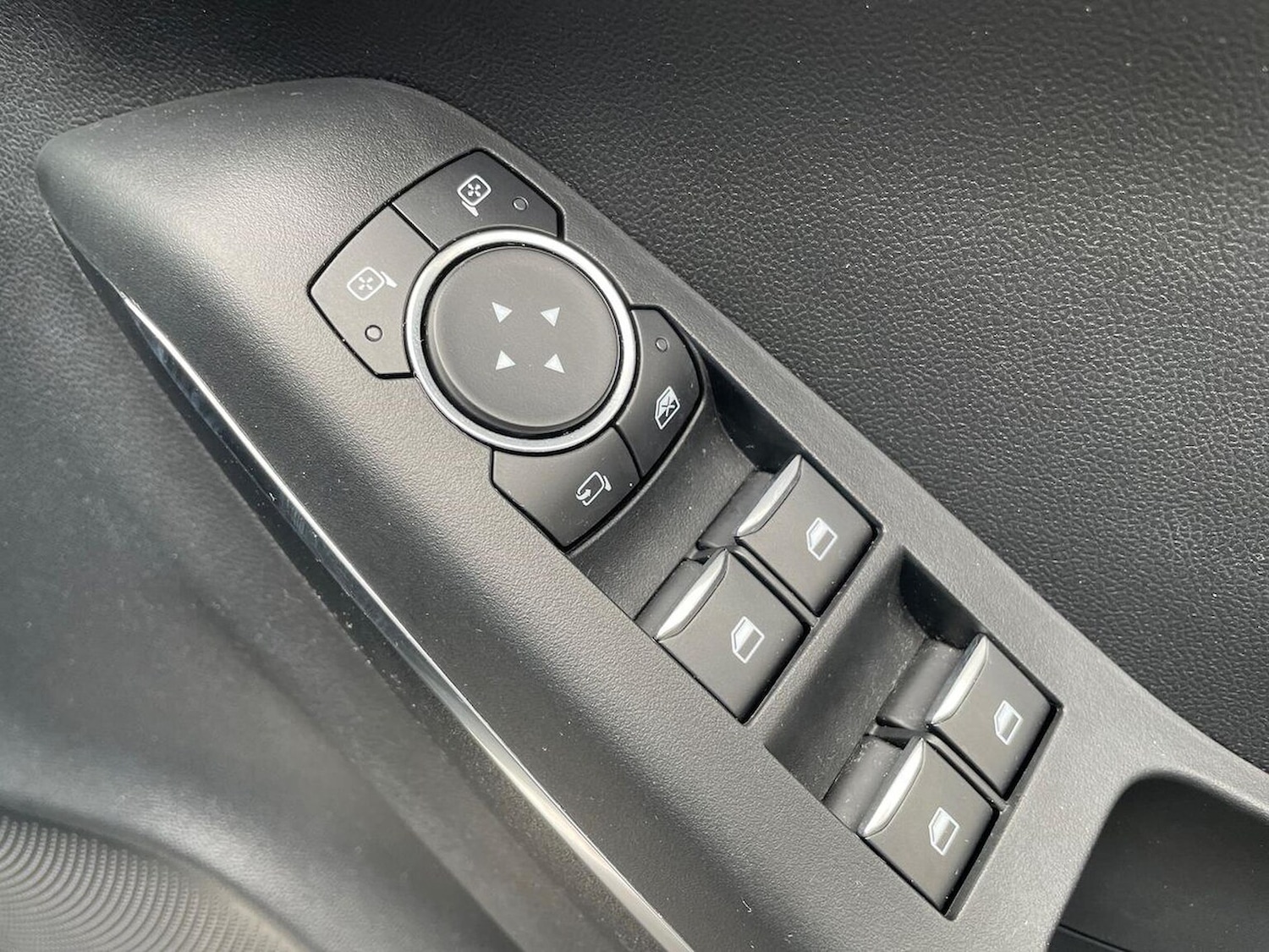 Used Ford Puma 2020 for sale - 78106303: Photo 23