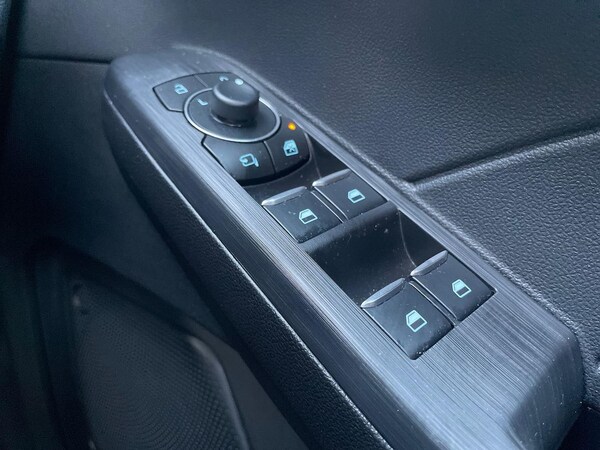 Used Ford Kuga 2023 for sale - 76127231: Photo 21