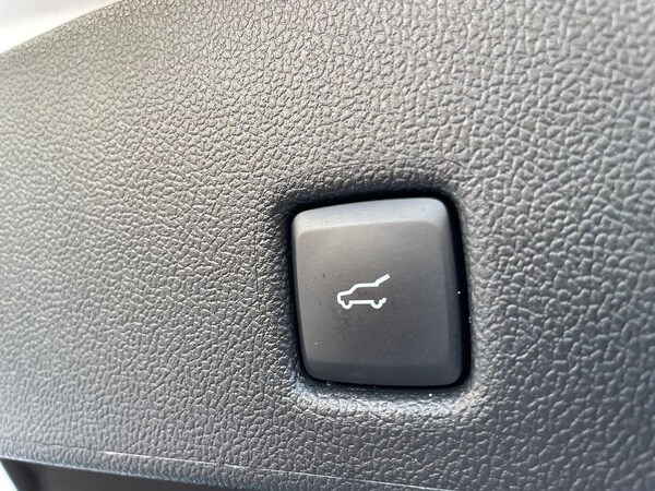 Used Ford Kuga 2023 for sale - 76127231: Photo 22