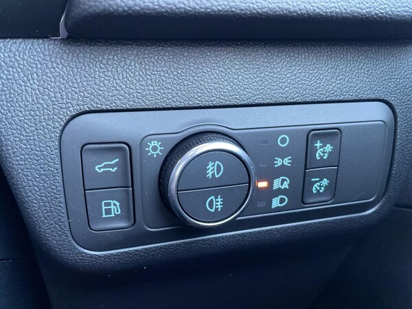 Used Ford Kuga 2023 for sale - 76127231: Photo 25