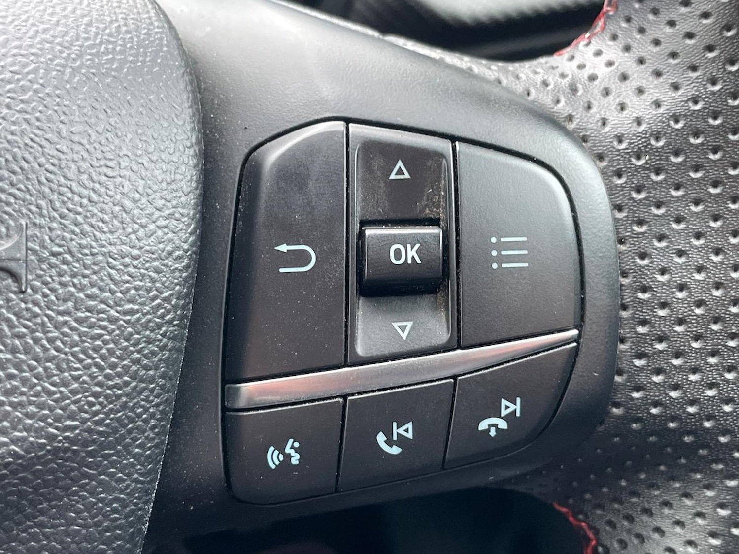 Used Ford Puma 2023 for sale - 76945929: Photo 27