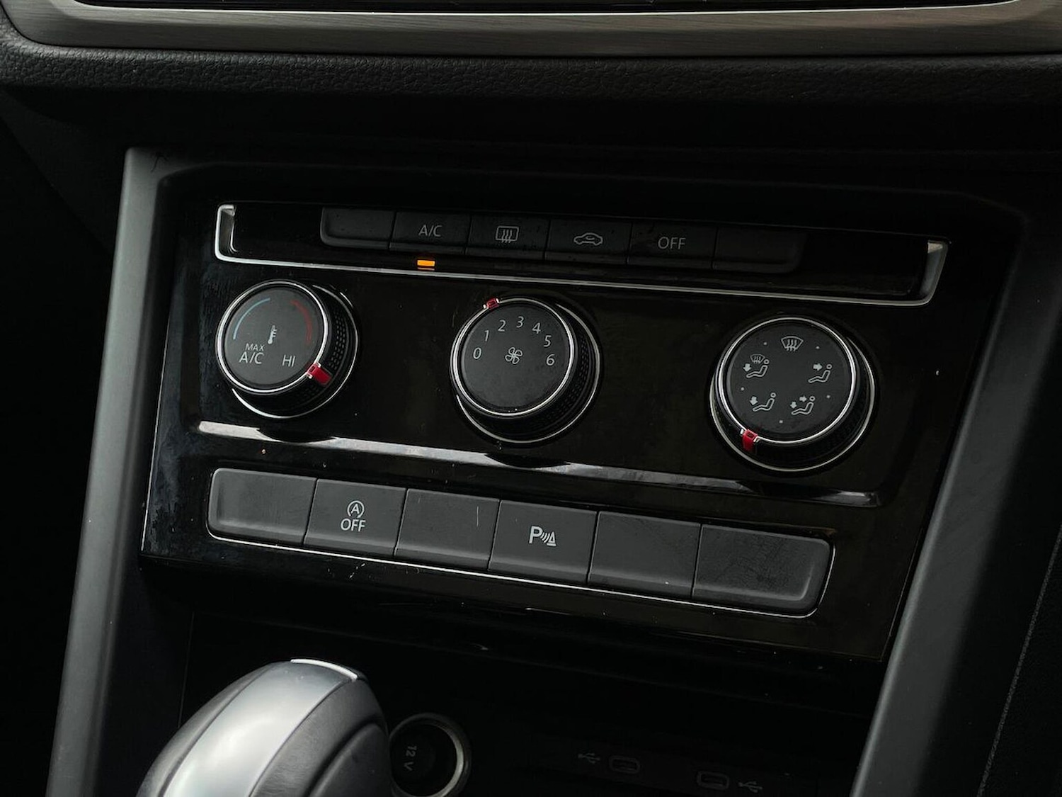 Used Volkswagen Touran 2021 for sale - 76957582: Photo 12