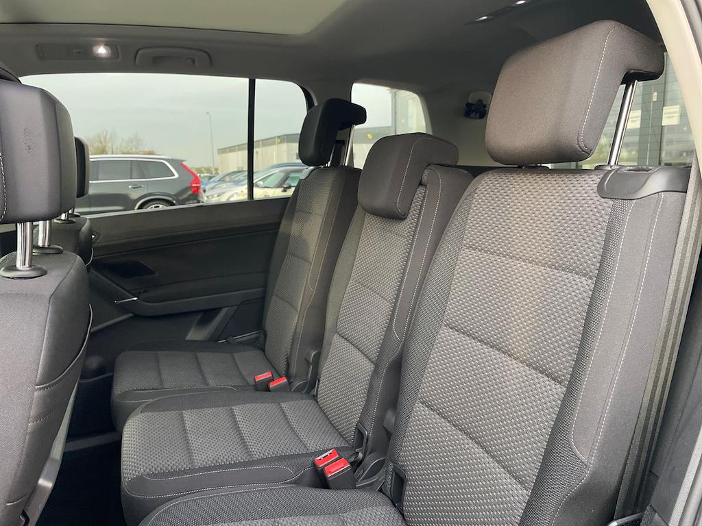 Used Volkswagen Touran 2021 for sale - 76957582: Photo 16