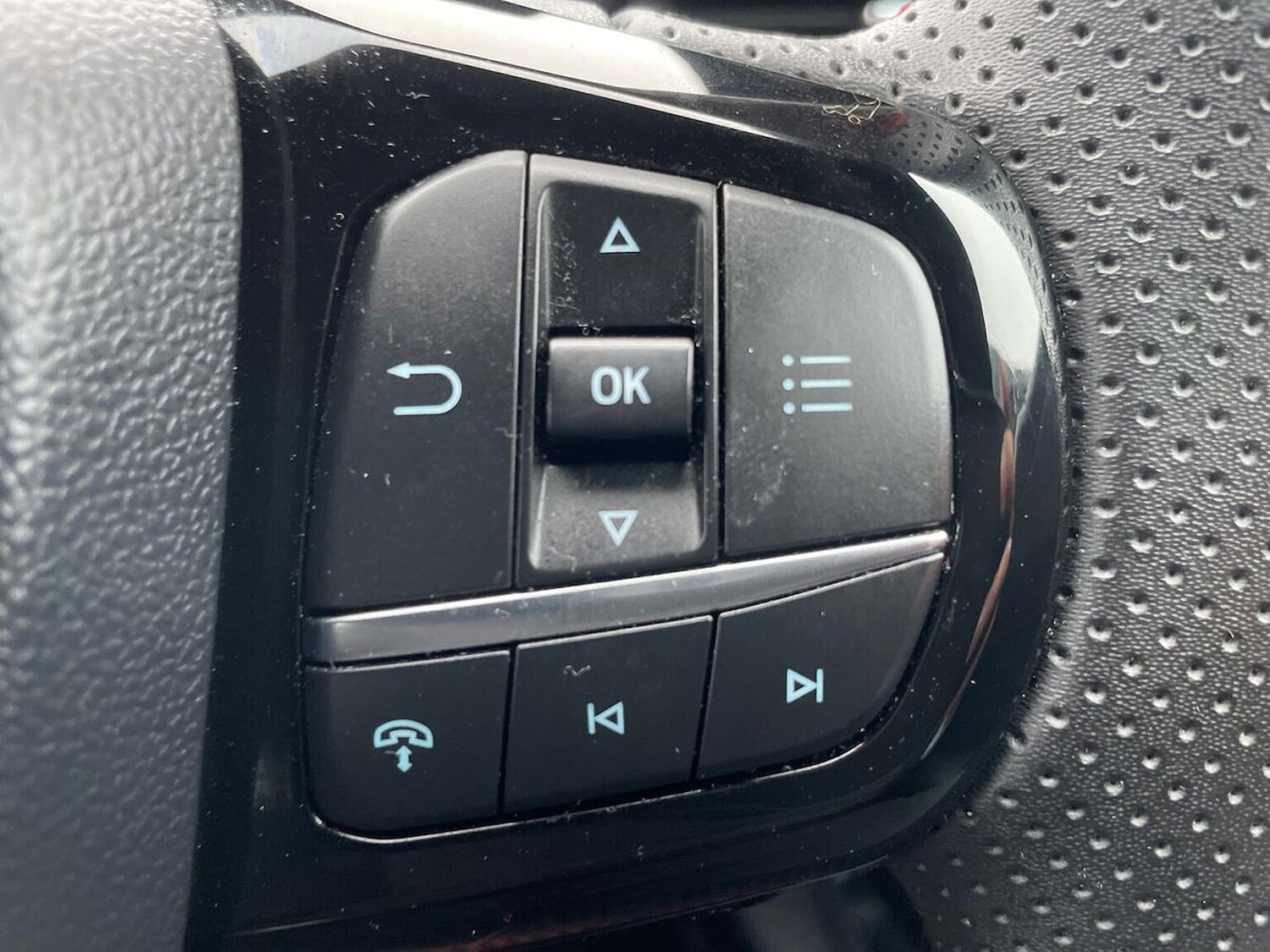 Used Ford Puma 2024 for sale - 76591424: Photo 27