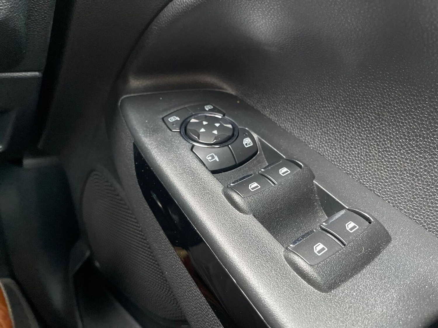 Used Ford Ecosport 2019 for sale - 78202037: Photo 23