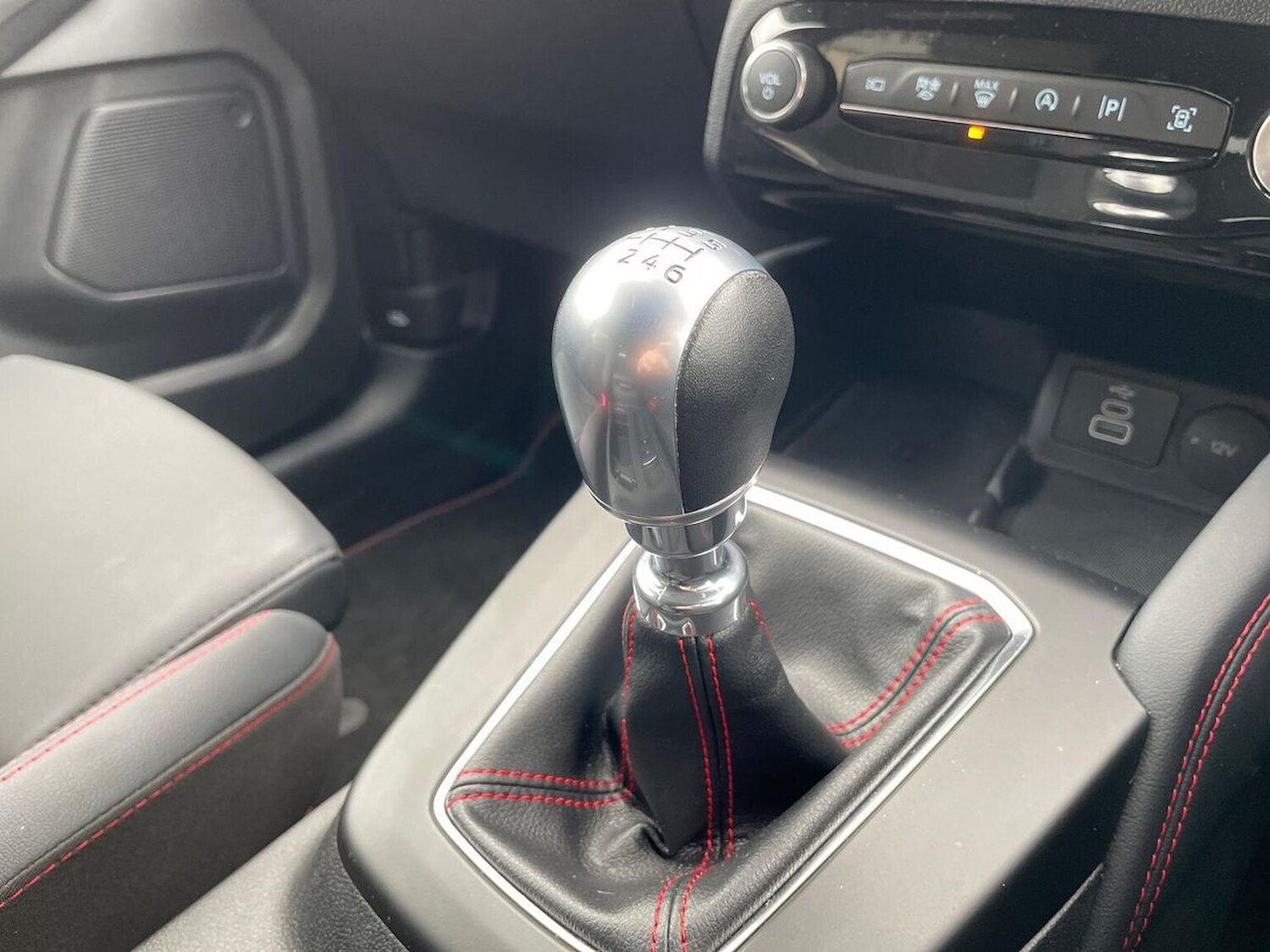 Used Ford Kuga 2024 for sale - 76555474: Photo 13