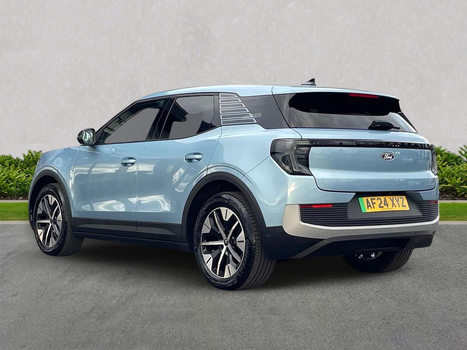 Used Ford Explorer 2024 for sale - 76455306: Photo 2