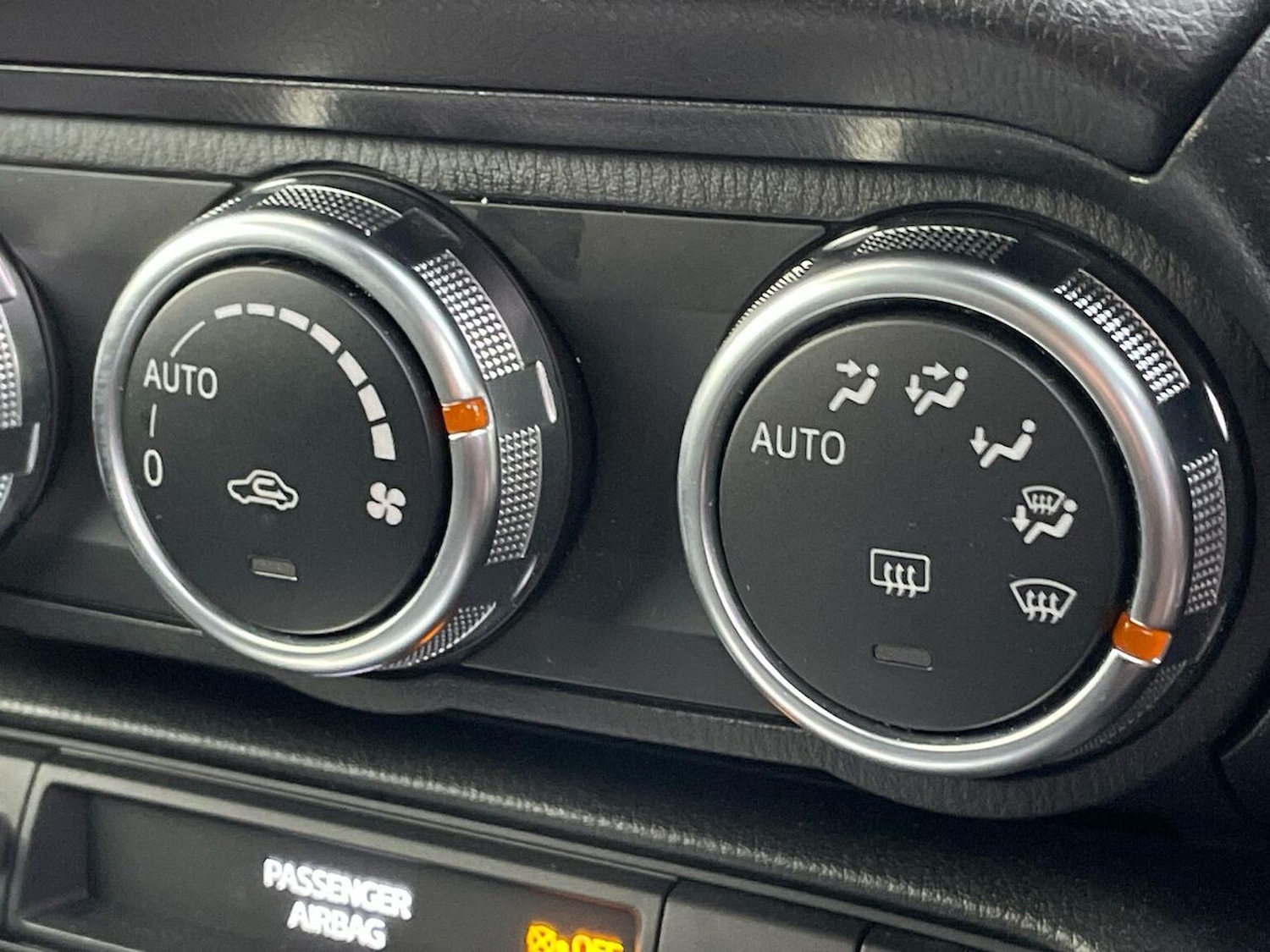 Used Mazda MX-5 2017 for sale - 76650144: Photo 12